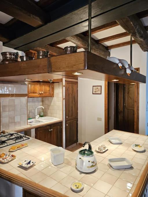 Residenza Montelago 特雷维那诺罗马诺 外观 照片